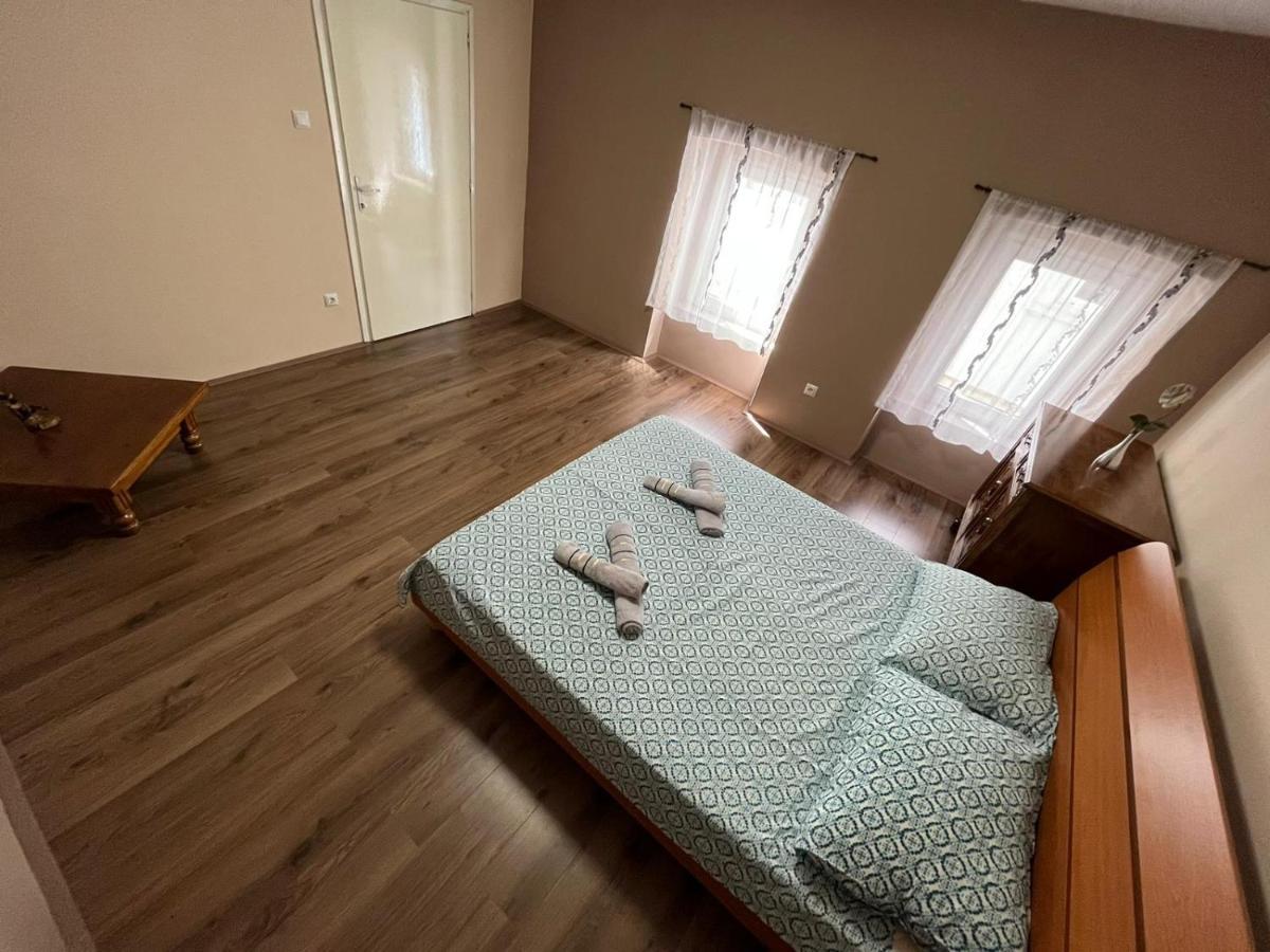 Old Town Apartment 梅杜林 外观 照片
