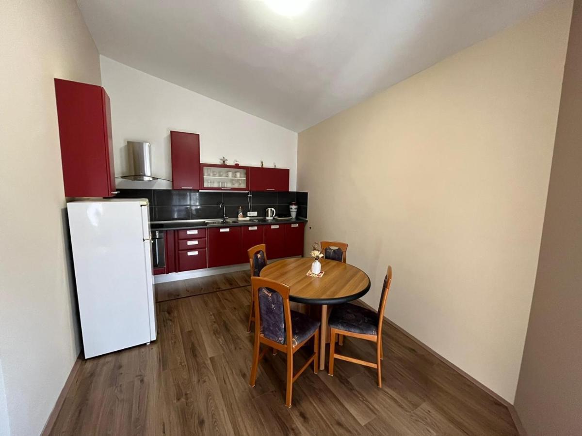 Old Town Apartment 梅杜林 外观 照片