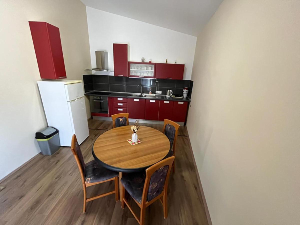 Old Town Apartment 梅杜林 外观 照片